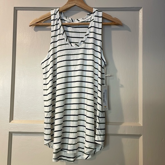 Surfside stripe scoop neck tank - Picture 2 of 3